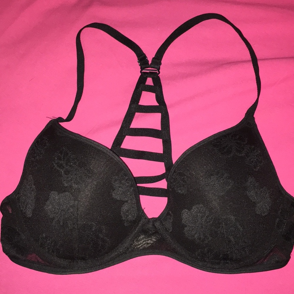 *SOLD* VS PINK Black Bralette 34C
